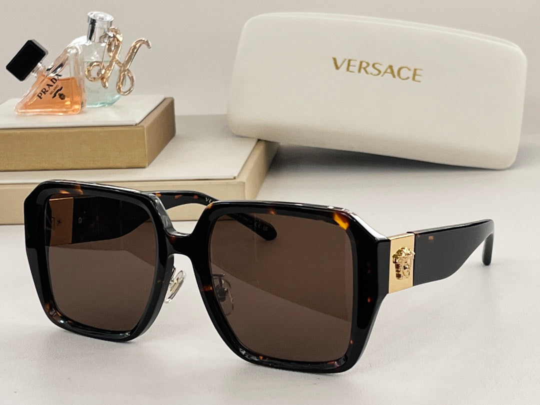 Versace 4472 Sunglasses product image 4, provided for visual reference and product detail review