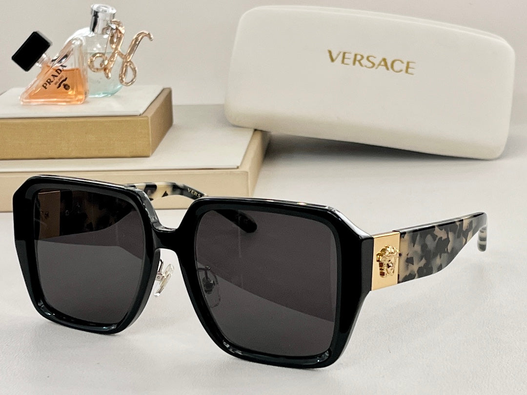 Versace 4472 Sunglasses product image 5, provided for visual reference and product detail review