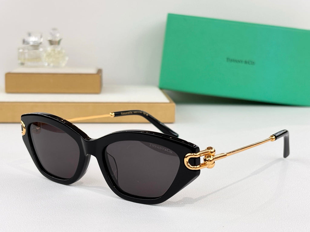 Tiffany & Co. OTF4231 Sunglasses product image 7, provided for visual reference and product detail review