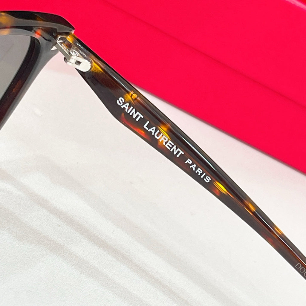 Saint Laurent SL M231 Sunglasses product image 9, provided for visual reference and product detail review