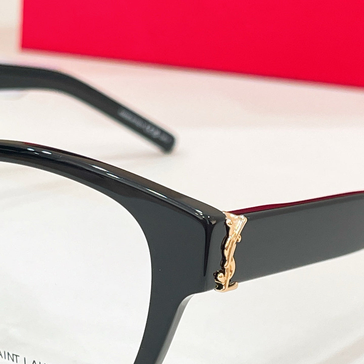 Saint Laurent SL M169/F Sunglasses product image 5, provided for visual reference and product detail review
