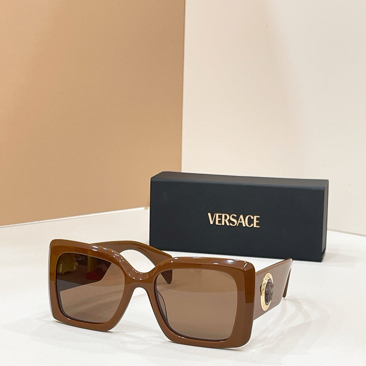 Versace VE4702 Sunglasses product image 6, provided for visual reference and product detail review