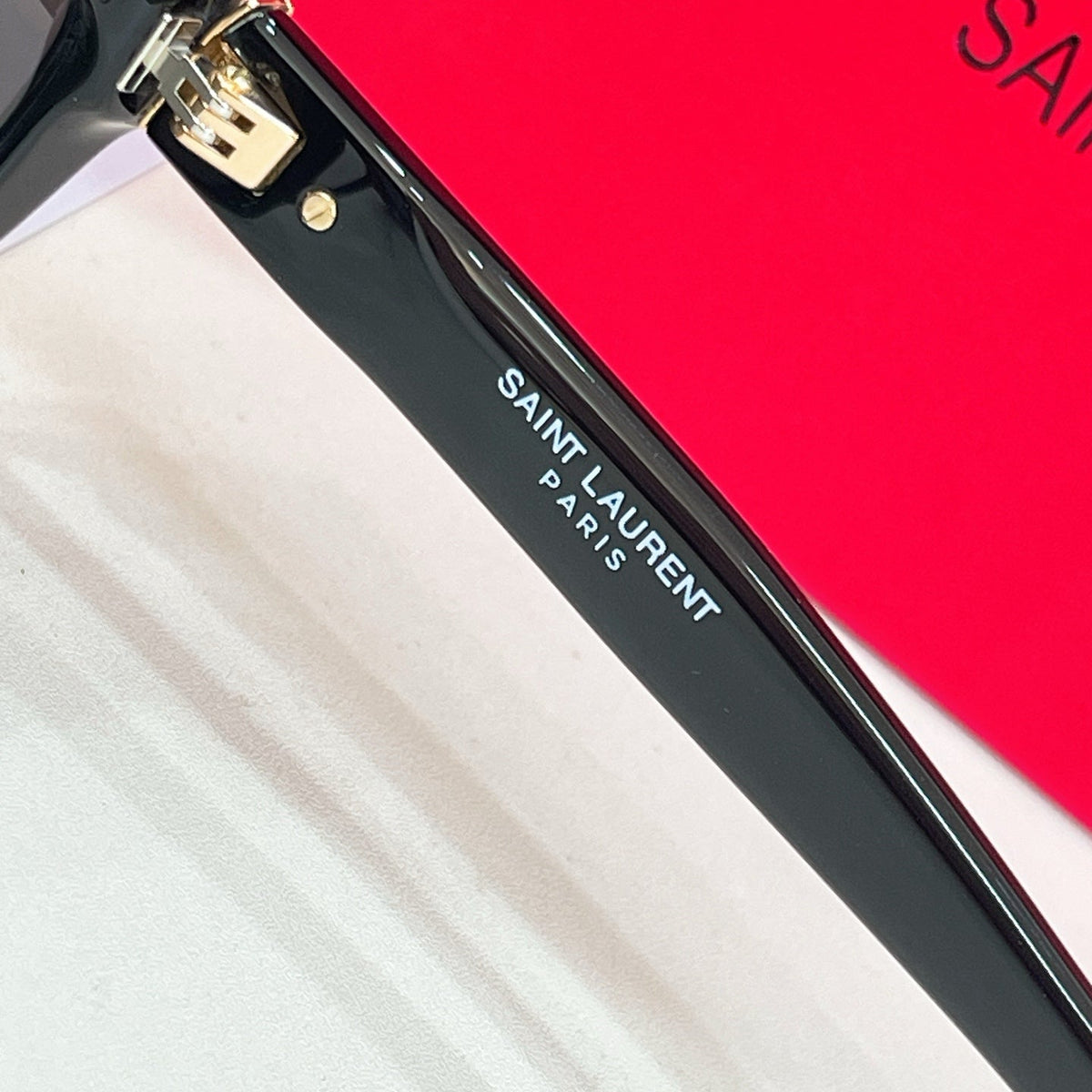 Saint Laurent SL M153 Sunglasses product image 5, provided for visual reference and product detail review