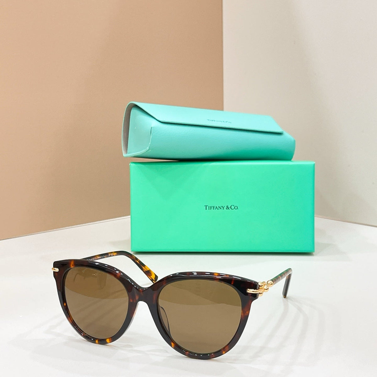 Tiffany & Co. TF4261 Sunglasses product image 3, provided for visual reference and product detail review