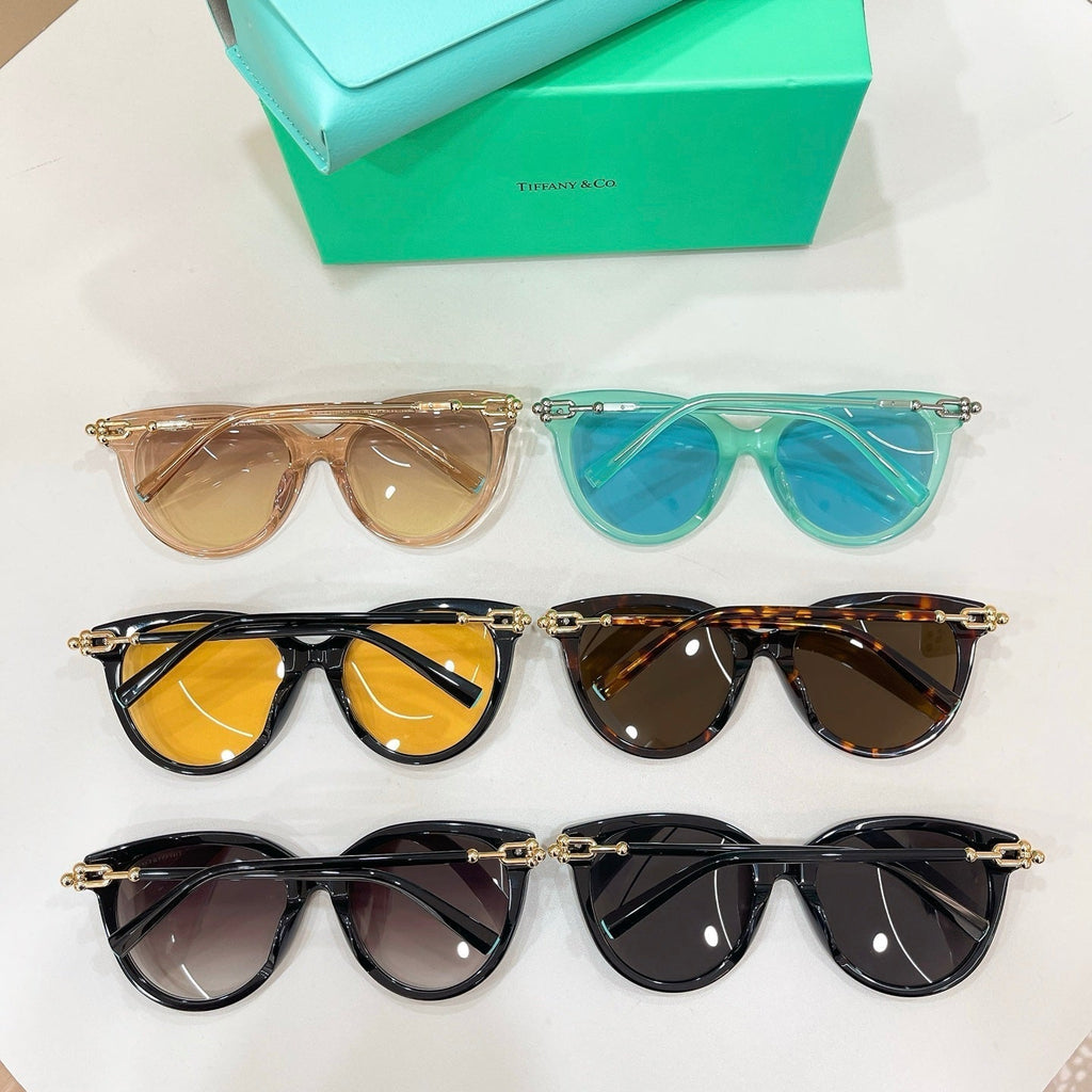Tiffany & Co. TF4261 Sunglasses product image 9, provided for visual reference and product detail review