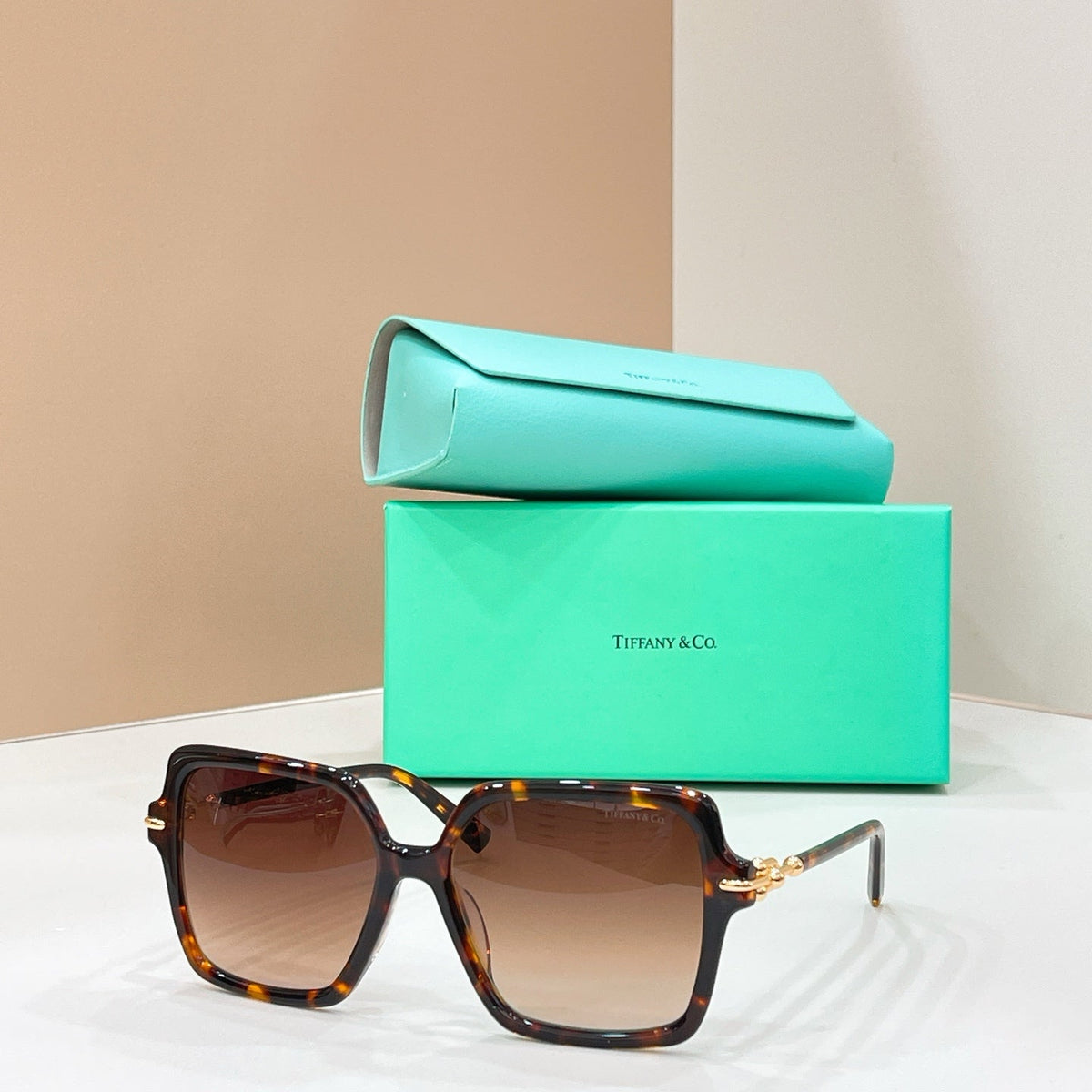 Tiffany & Co. TF4260U Sunglasses product image 3, provided for visual reference and product detail review