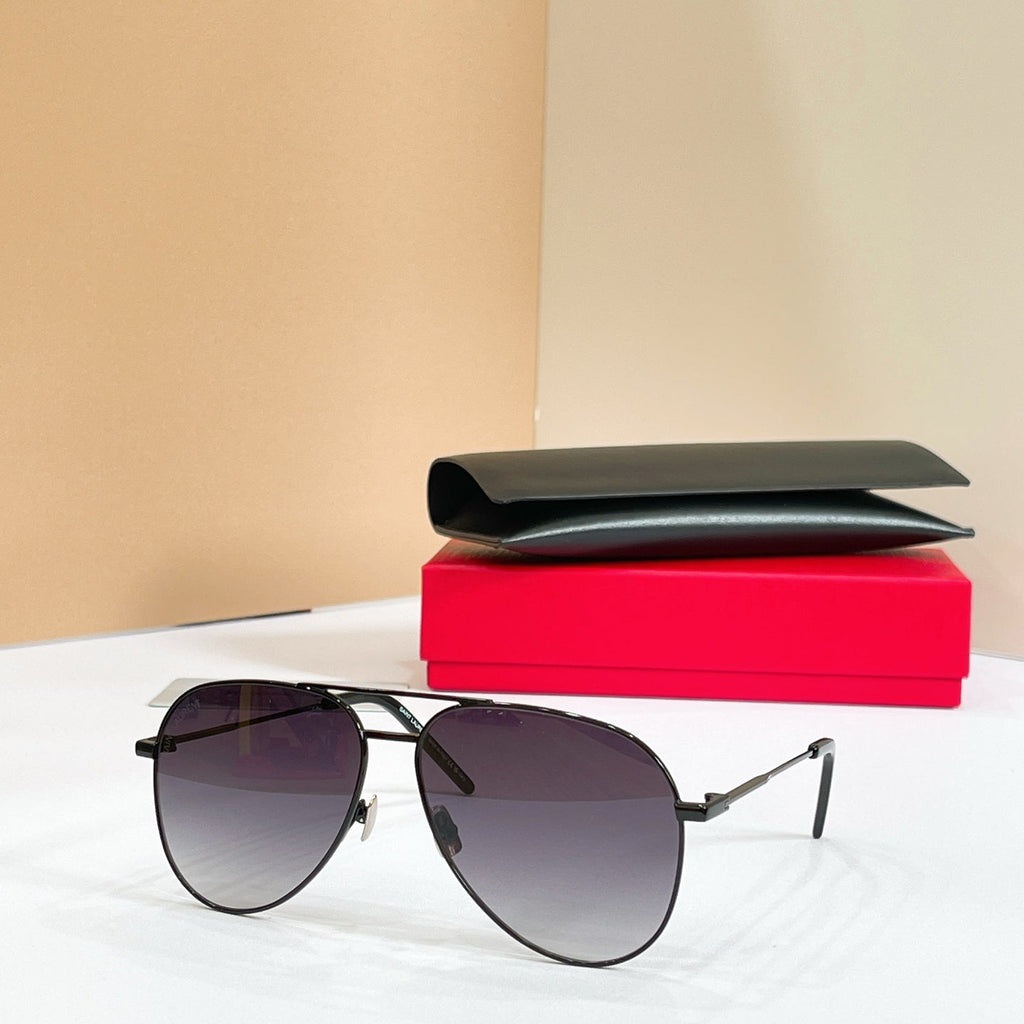 Saint Laurent Classic 11 Sunglasses product image 3, provided for visual reference and product detail review