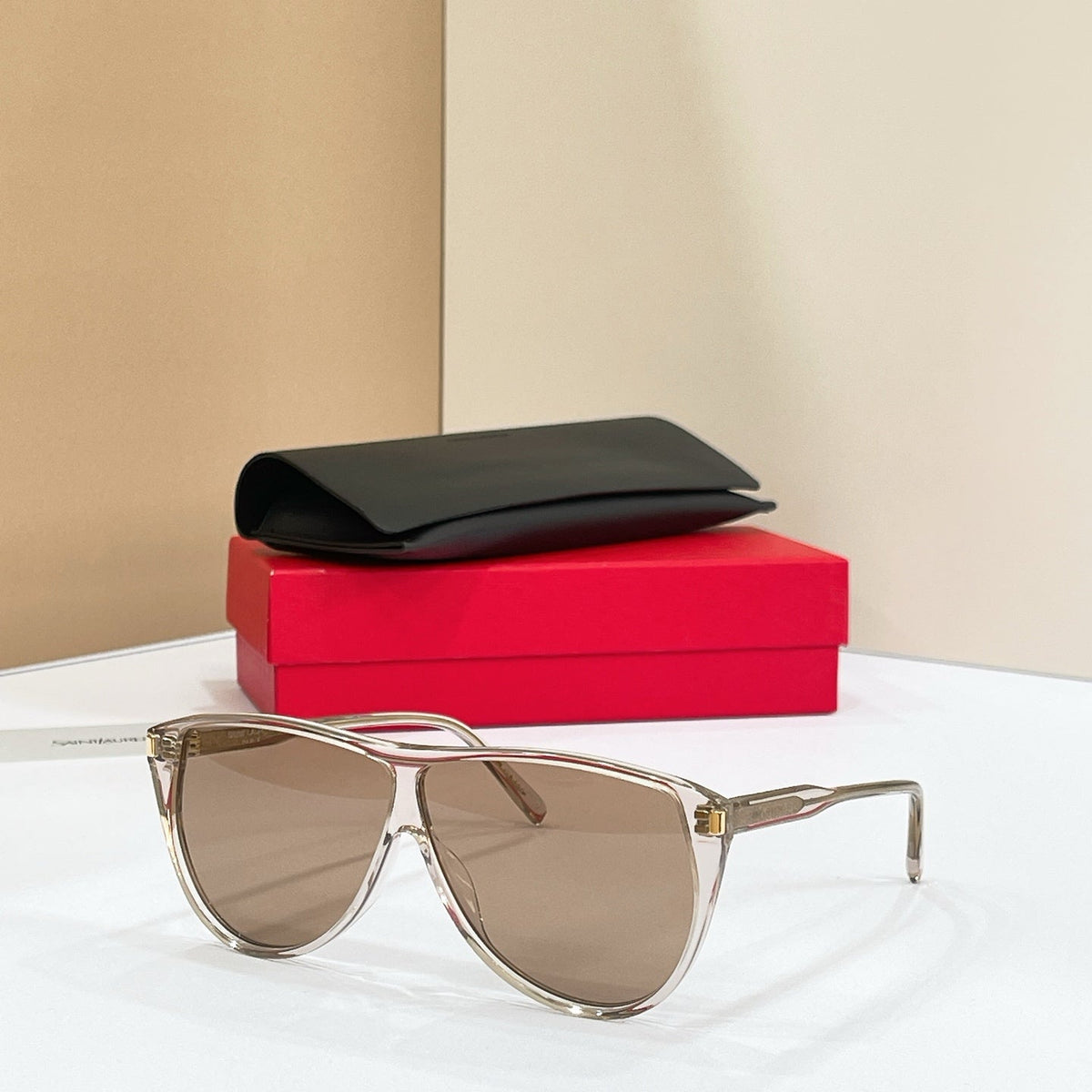Saint Laurent SL731 Sunglasses product image 8, provided for visual reference and product detail review