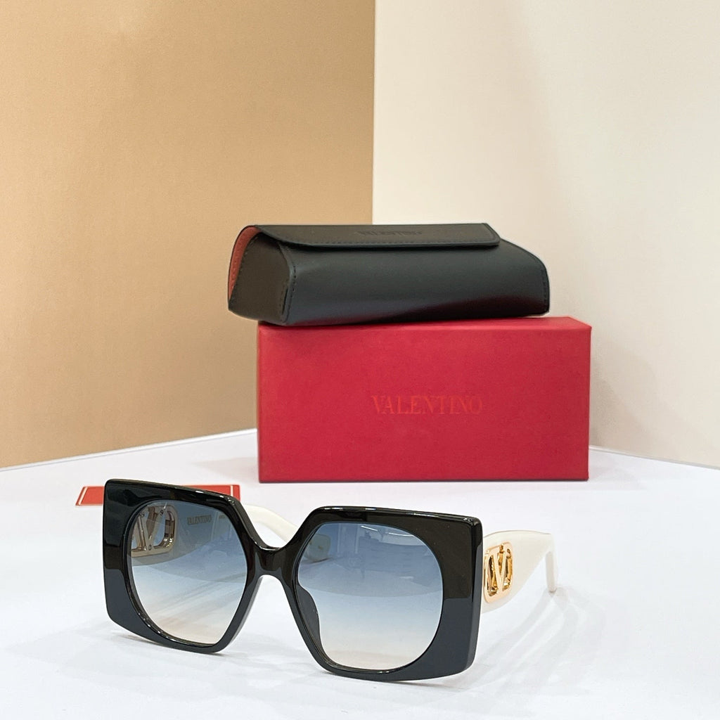 Valentino VG0002S Sunglasses product image 6, provided for visual reference and product detail review