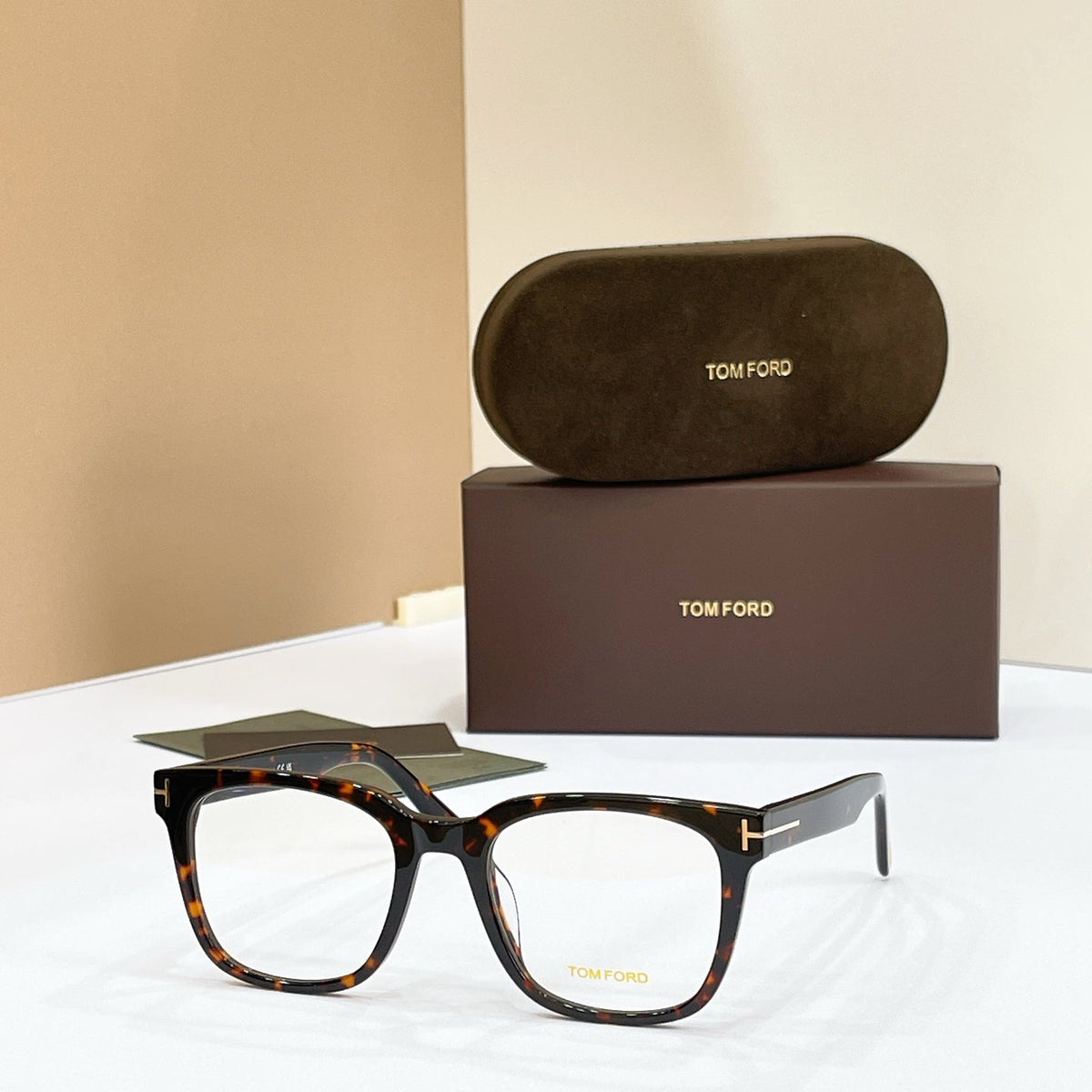 Tom Ford FT1240 Sunglasses product image 6, provided for visual reference and product detail review
