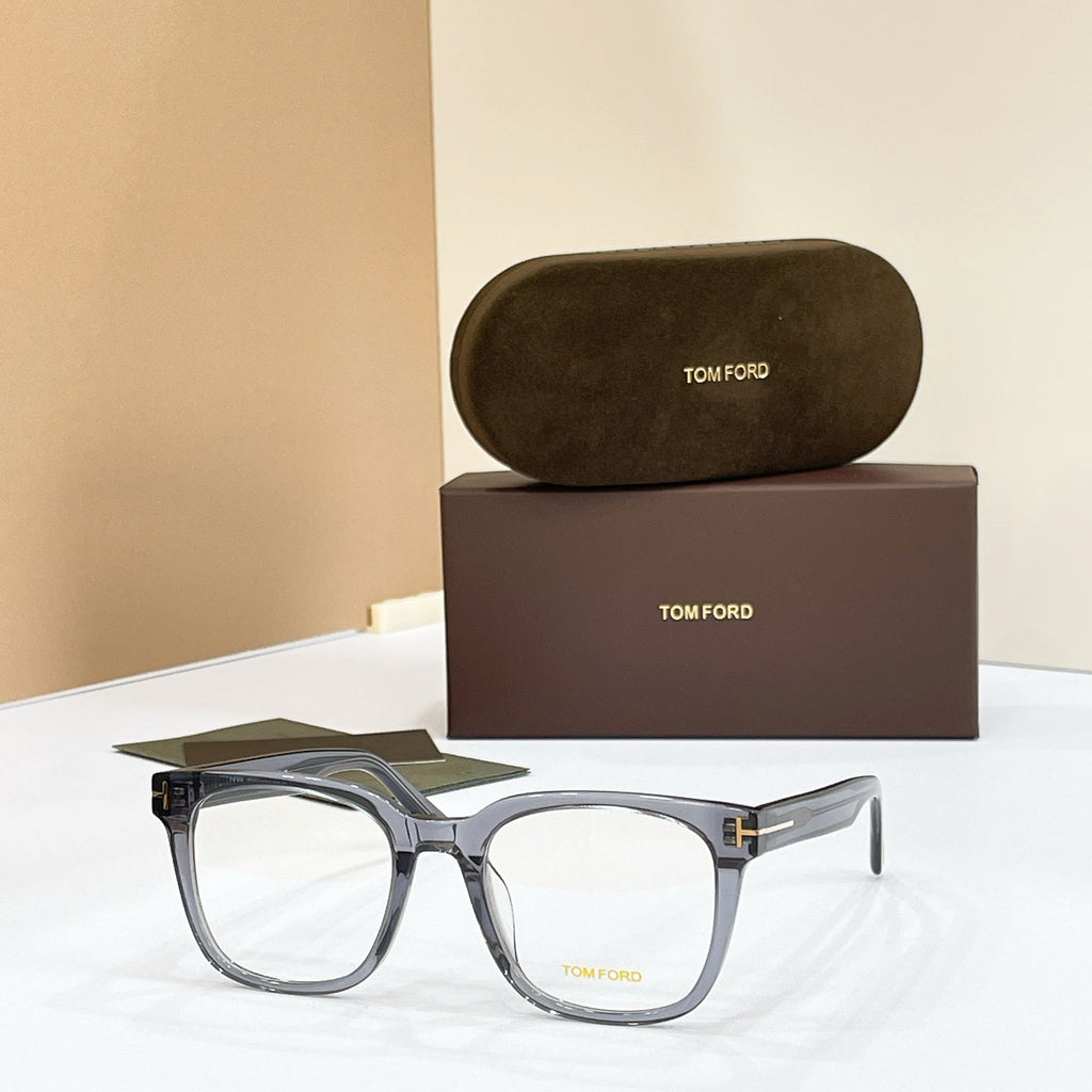 Tom Ford FT1240 Sunglasses product image 7, provided for visual reference and product detail review