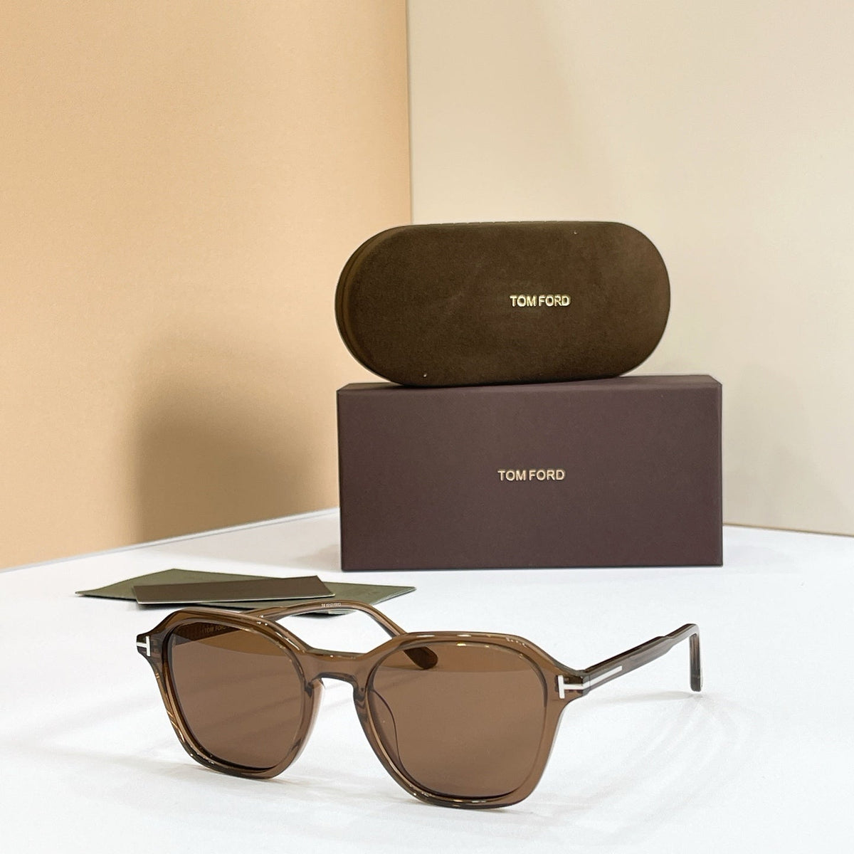 Tom Ford TF6101-D-B Sunglasses product image 5, provided for visual reference and product detail review