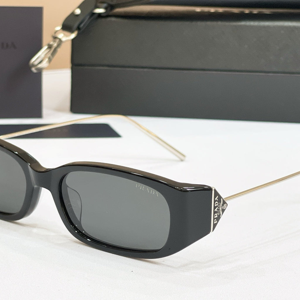 Prada x Gentle Monster PR D25S Sunglasses product image 12, provided for visual reference and product detail review