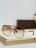 Tom Ford Warren-02 (TF867) Sunglasses product image 1, provided for visual reference and product detail review