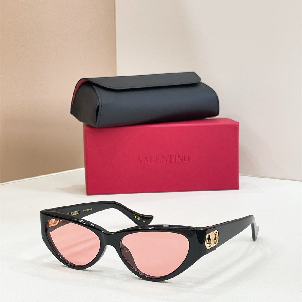 Valentino VG0014S Sunglasses product image 6, provided for visual reference and product detail review