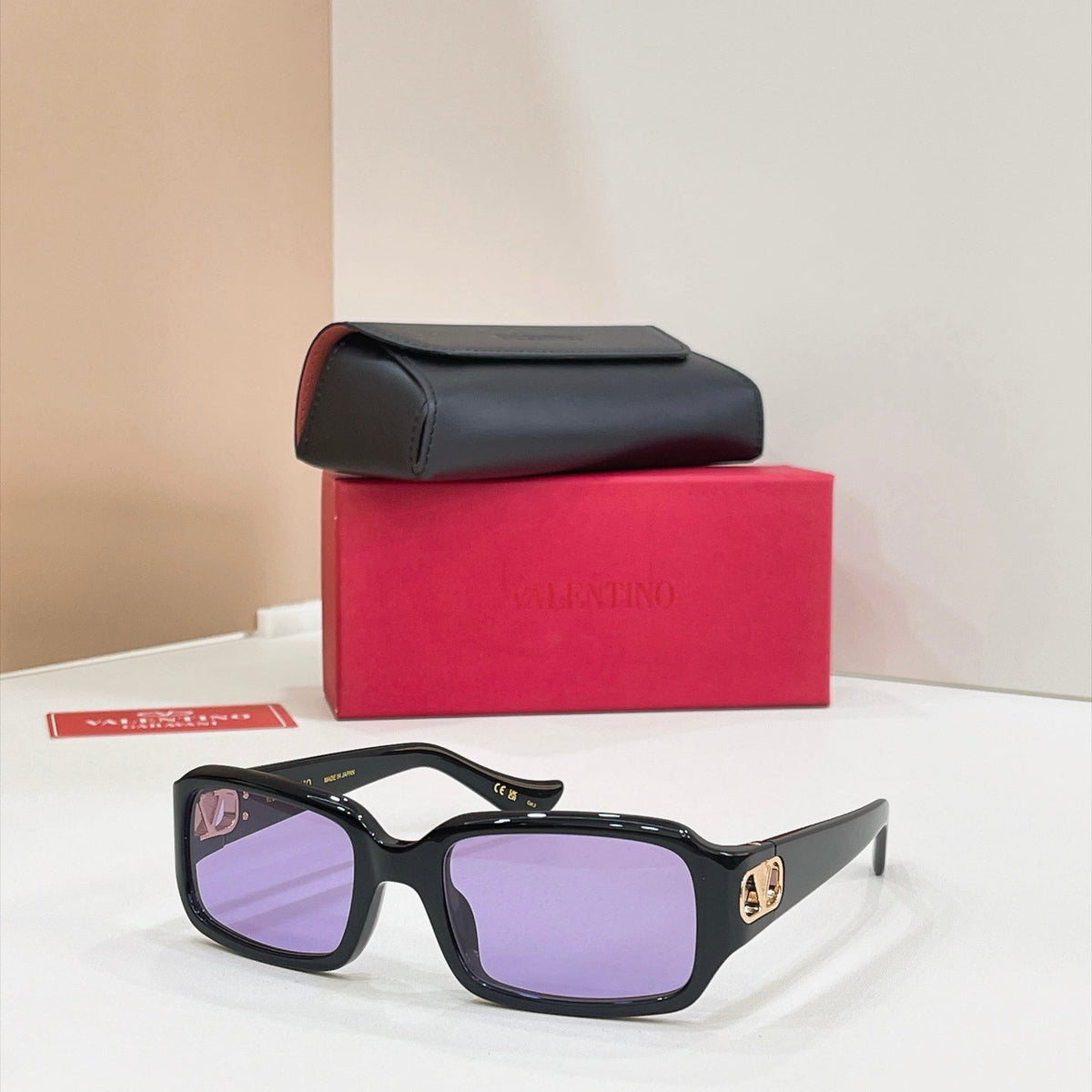 Valentino VG0016S Sunglasses product image 7, provided for visual reference and product detail review