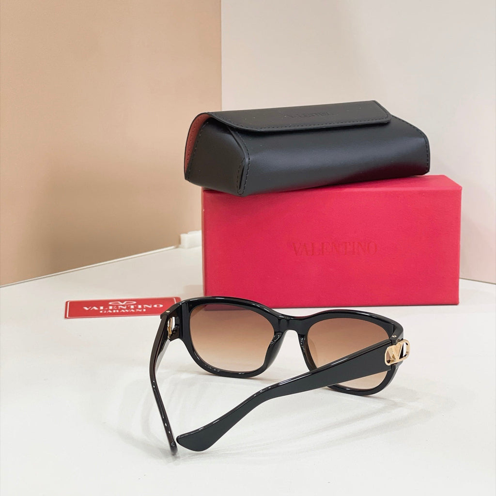 Valentino VG0039SK Sunglasses product image 15, provided for visual reference and product detail review