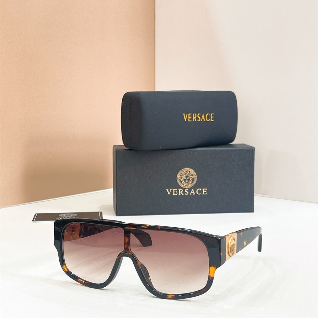 Versace MOD.4526U Sunglasses product image 1, provided for visual reference and product detail review