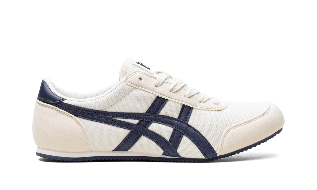 Onitsuka-tiger|track-trainer-white-black-127990 product image 6, provided for visual reference and product detail review